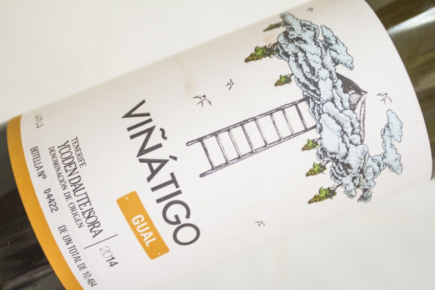 Vi&ntilde;atigo's Gual varietal wine is a must try